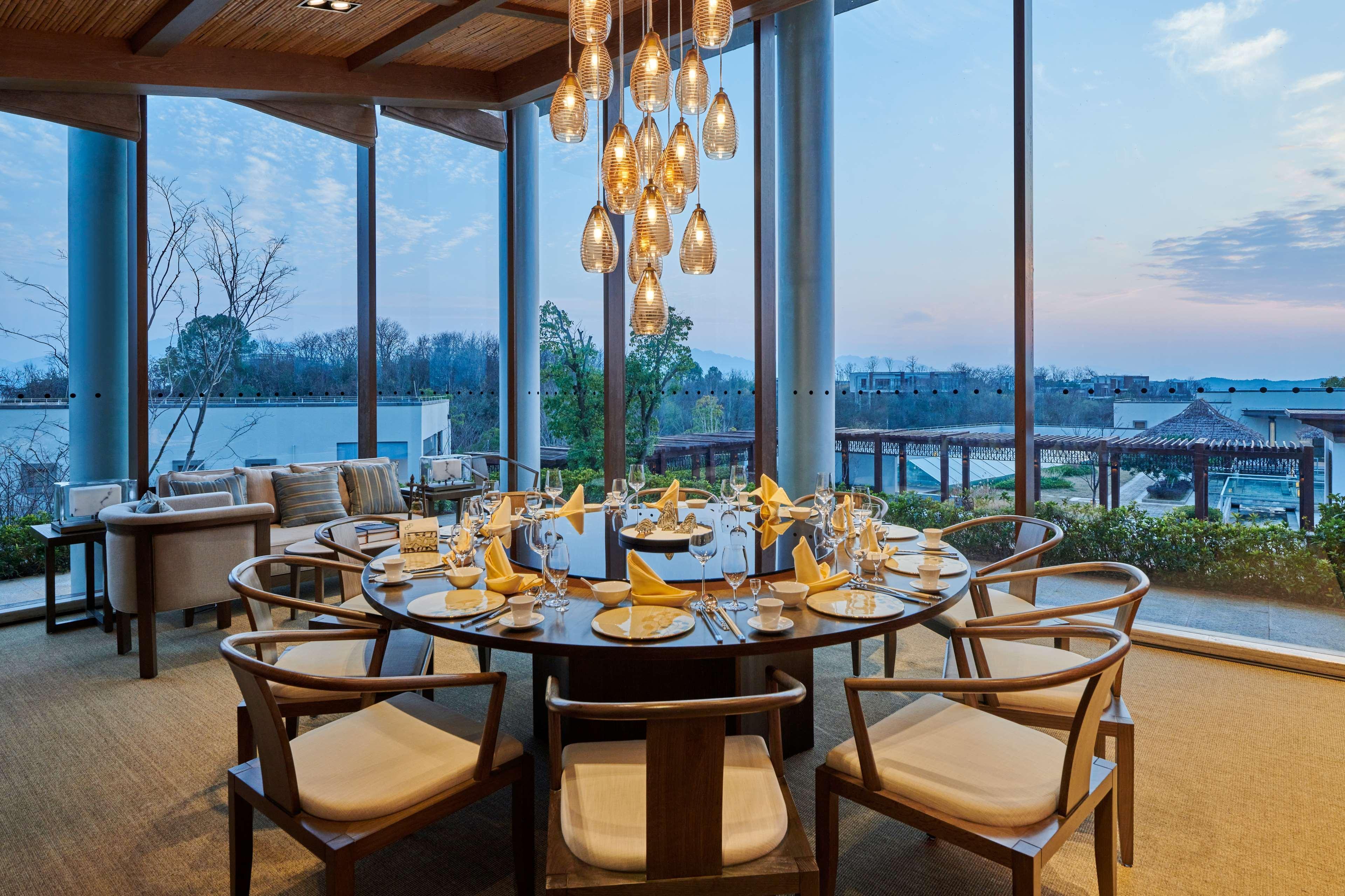 Lushan West Sea Resort, Curio Collection By Hilton Jiujiang  Exterior foto