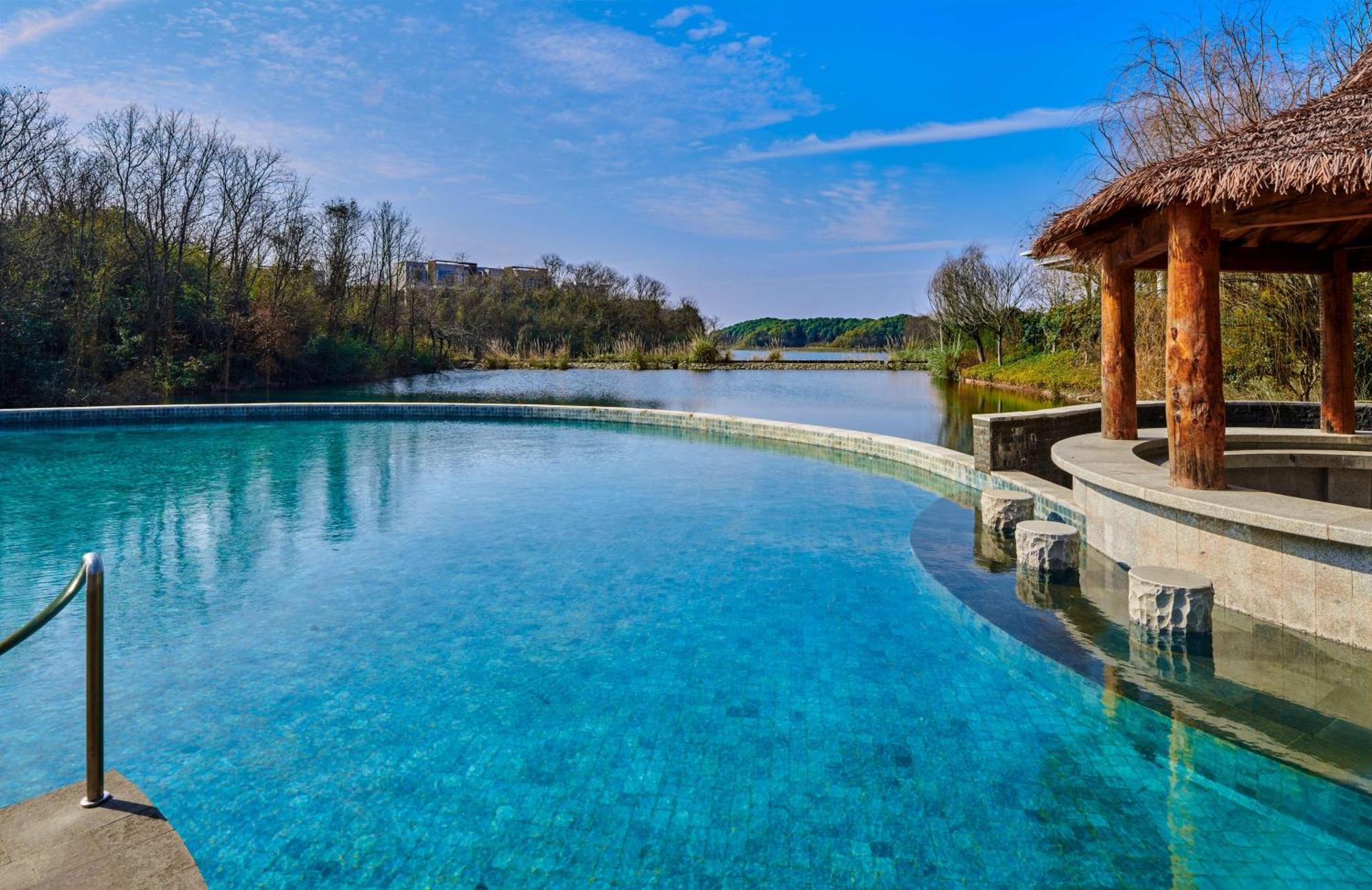 Lushan West Sea Resort, Curio Collection By Hilton Jiujiang  Exterior foto